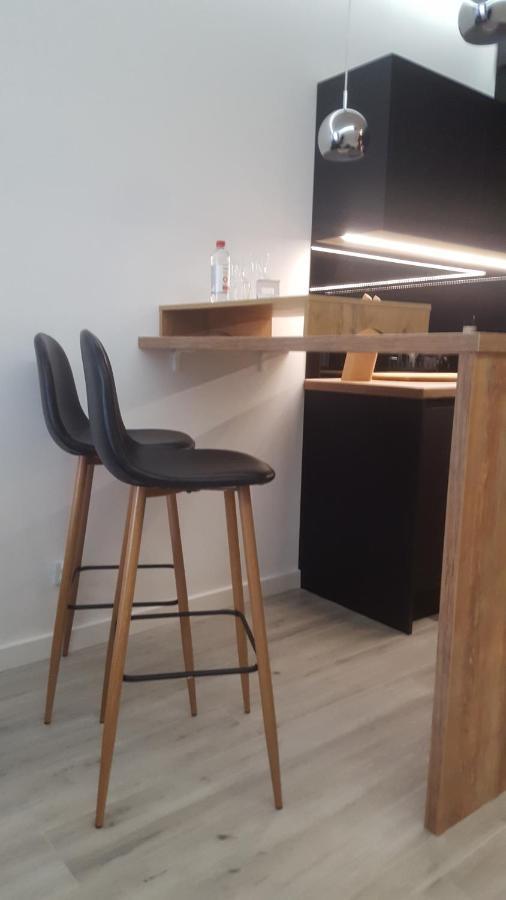Apartament Skarbowa 2 & Parking Leszno  Extérieur photo